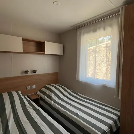Mobil Vue Exceptionnelle Et - Domaine De L'ile D'or Camping *