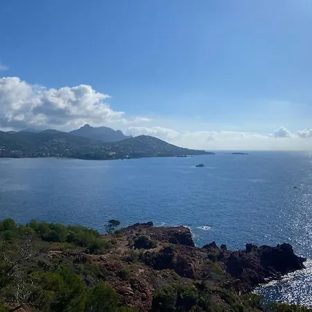 Mobil Vue Exceptionnelle Et - Domaine De L'ile D'or Saint-Raphaël